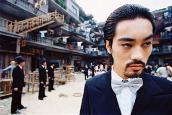 Metroactive Movies | 'Kung Fu Hustle' Metroactive Movies | 'Kung Fu Hustle'