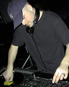 DJ Jenö